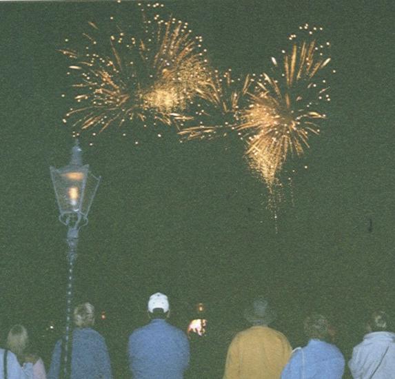 fireworks2.jpg